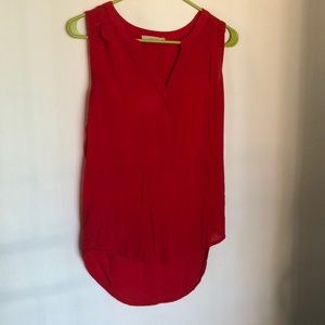 Red sleeveless tank top